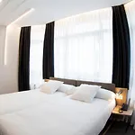 Lux Santiago 3*
