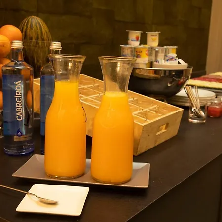 Ξενοδοχείο Lux Santiago 3*