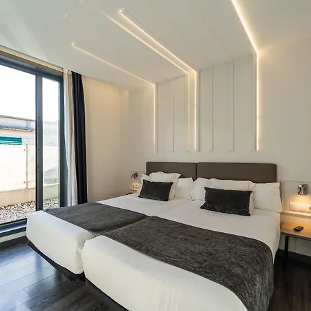 Lux Santiago Hotel 3*