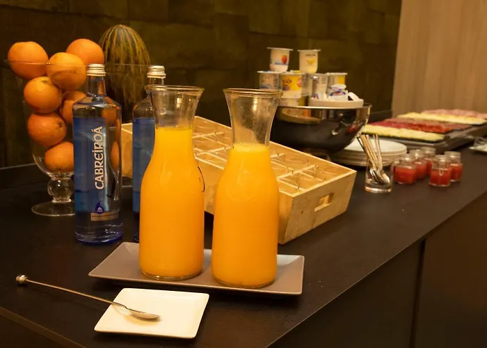 Hotel Lux Santiago 3*