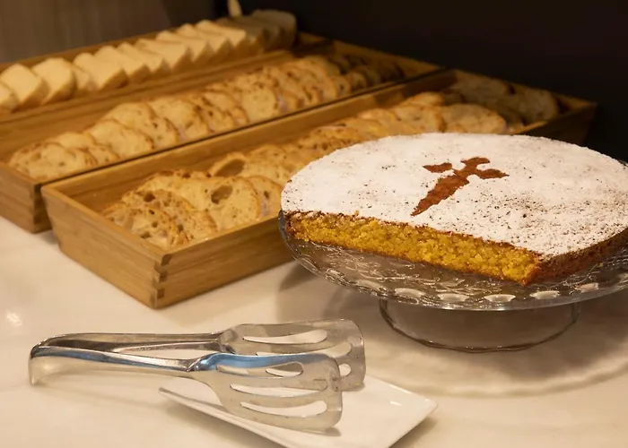 Hotel Lux Santiago 3*